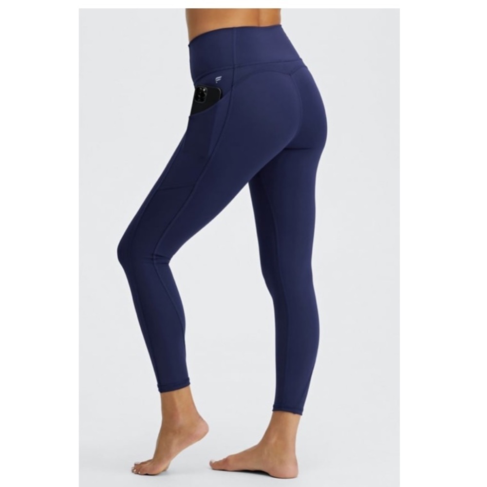 Fabletics I M - Picture 7 of 10
